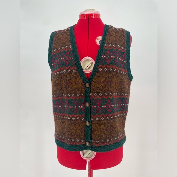 Vintage Lord & Taylor Wool Holiday Patterned Sweater Like Festive Vest - Picture 2 of 11